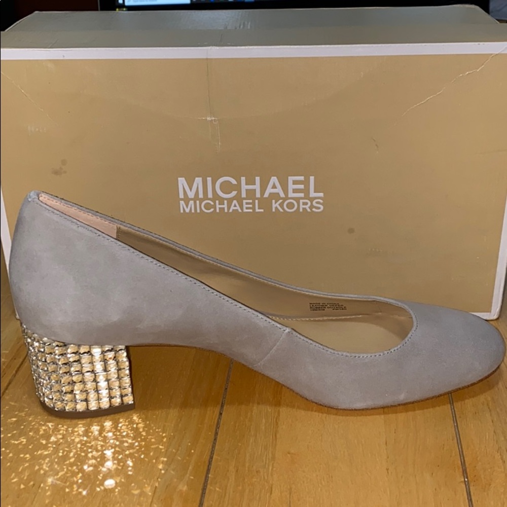 AUTH NIB MICHAEL MICHAEL KORS ARABELLA GRAY US10 - Picture 5 of 9